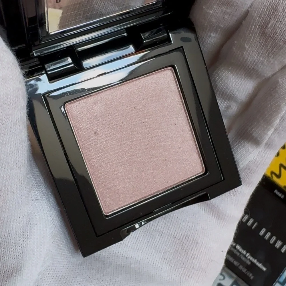 Bobbi Brown Petal 2 DISCONTINUED Original Shimmer Wash Eye Shadow 2.8g/0.10oz